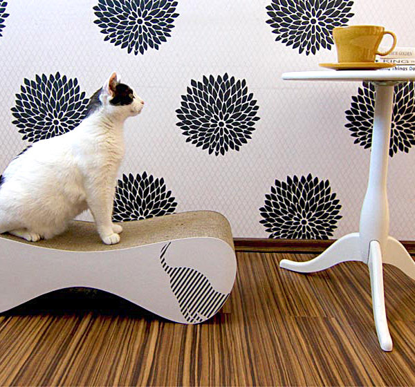 Katzenliege VIGO aus Wellpappe - passt zu vielen Einrichtungstyles